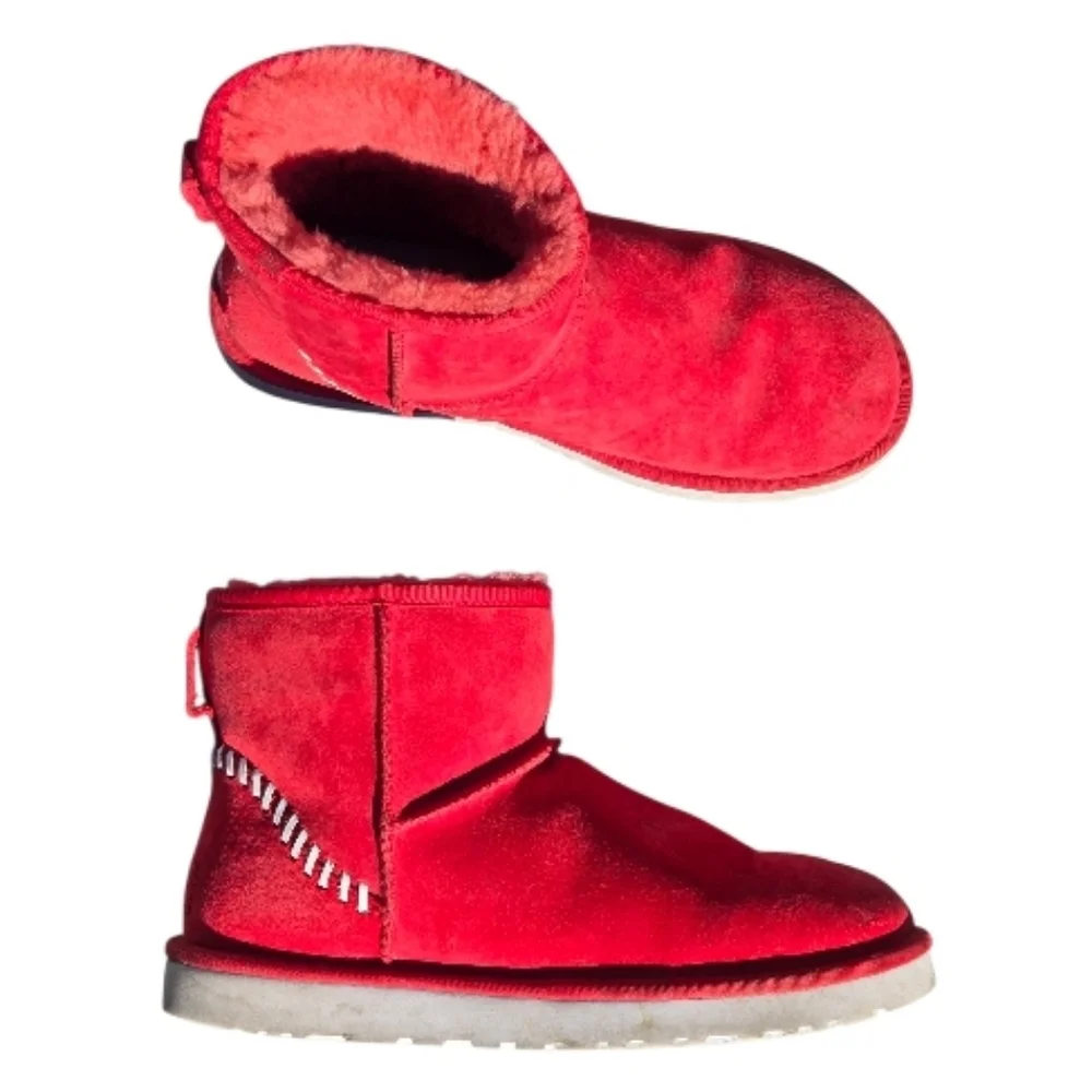 Ugg Men Sz 9 Red Candy Cane Trim Sherpa Bootie